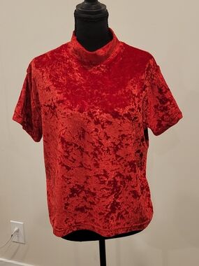 Crushed Velvet Mock Neck Top - Red